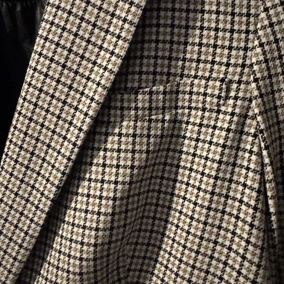 Karl Lagerfeld Black Tan Plaid Blazer - Picture 4 of 8